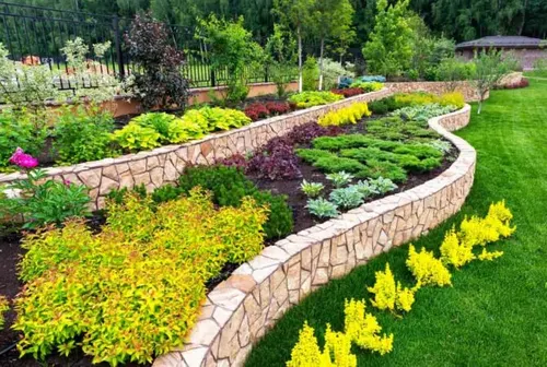 Retaining wall with flowers